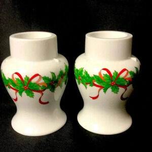 WICKS ‘N’ STICKS BERRIES ‘N’BOWS 2 CANDLEHOLDERS